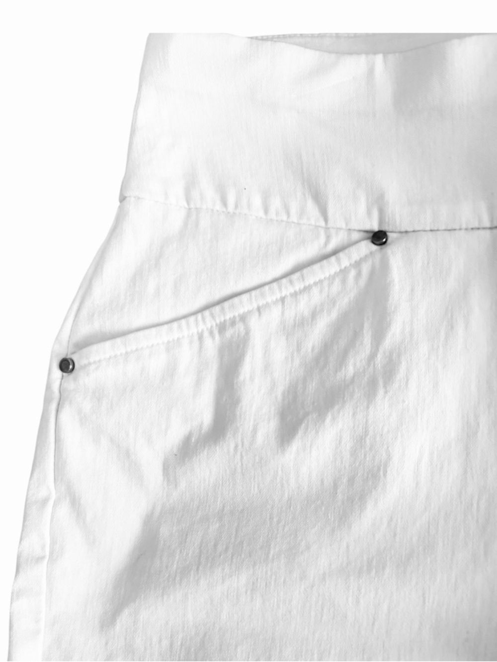 INC International Concepts Pull On Bermuda Shorts Bright White Size 4 - Picture 6 of 11